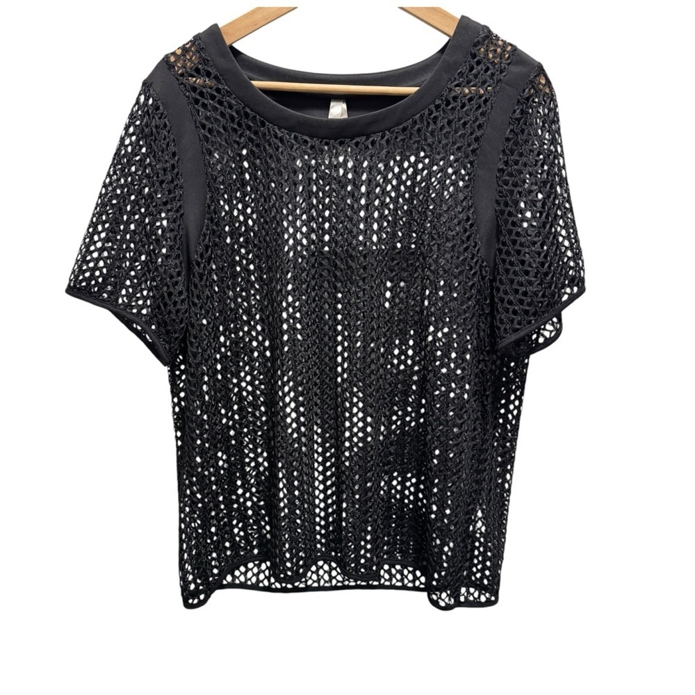 Pennington's Black Mesh Scoop Neck Shirt Size X
